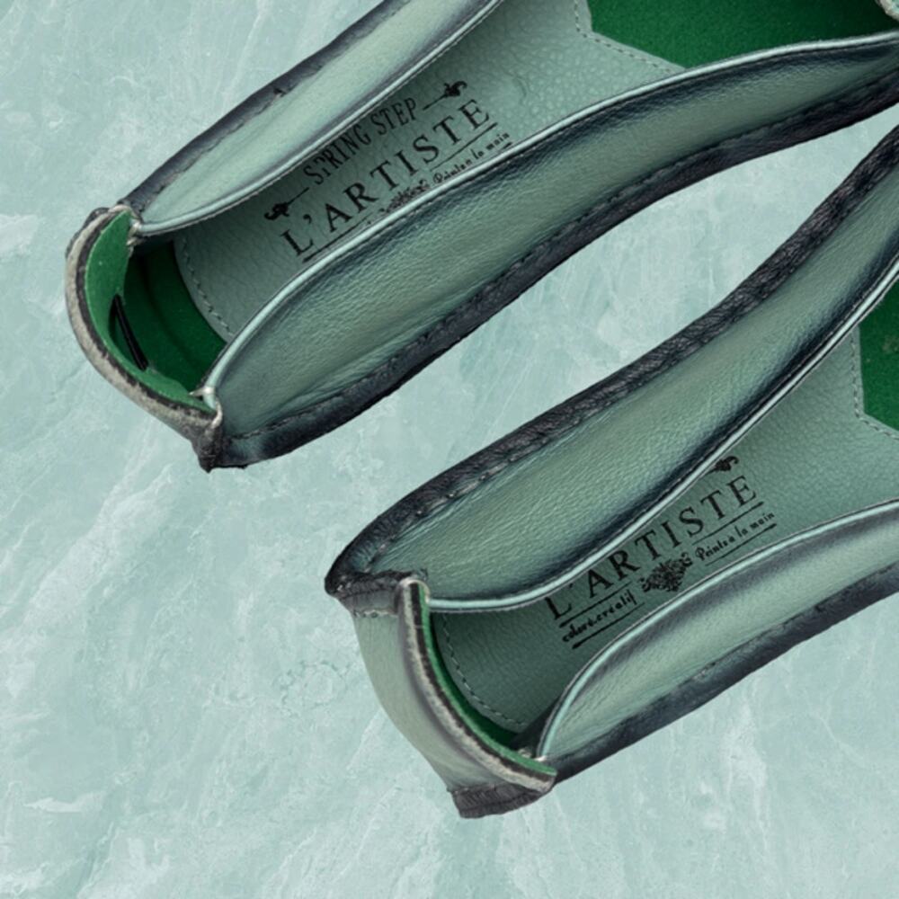 L'ARTISTE Dezi Green Leather Slip-On Loafers Shoes Floral Detail EU 40 US 9 NEW - Picture 5 of 5